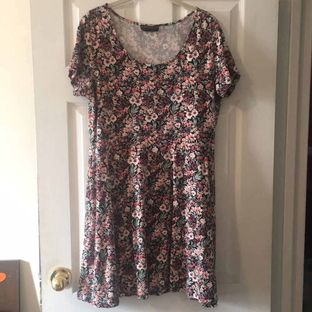 Forever 21 knit floral fit n flare
